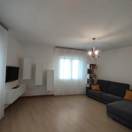 Apartment Casa Valente Pordenone